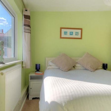2 Mill Green Court Apartment Lyme Regis Exterior foto